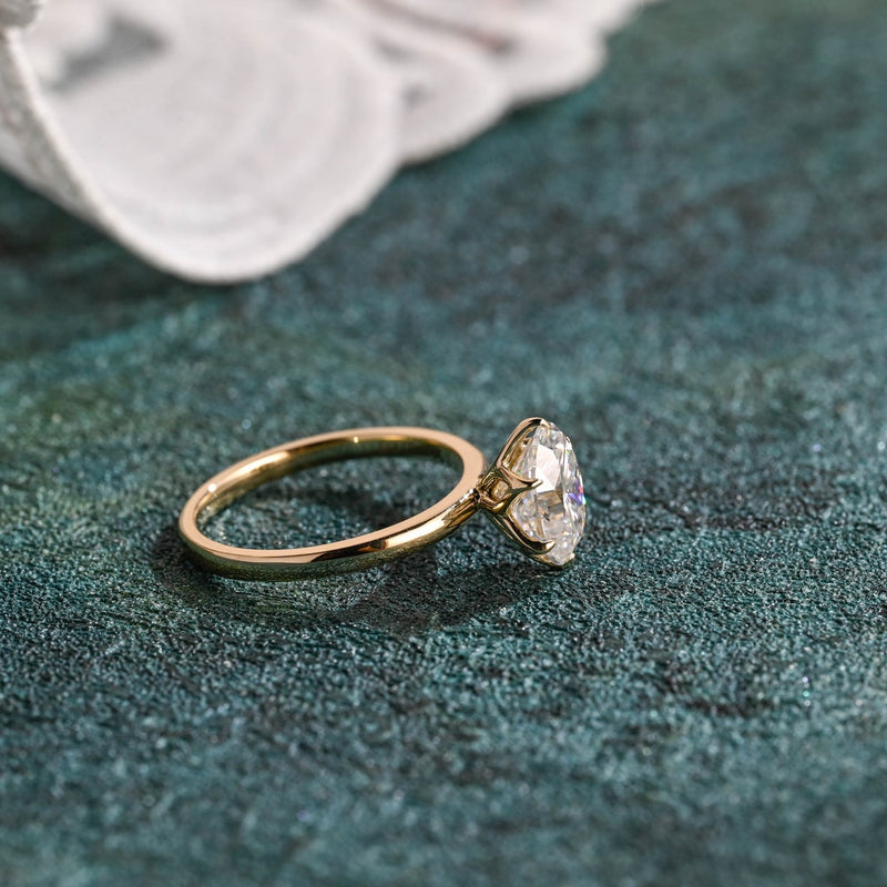 1.0-3.0 CT Oval Cut CVD Diamond Solitaire Engagement Ring