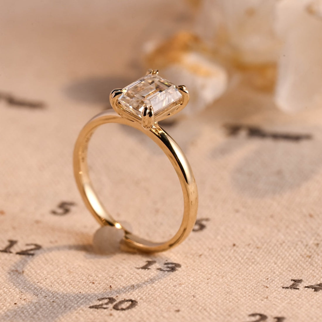 1.0-3.0 CT Emerald CVD Diamond Solitaire Engagement Ring