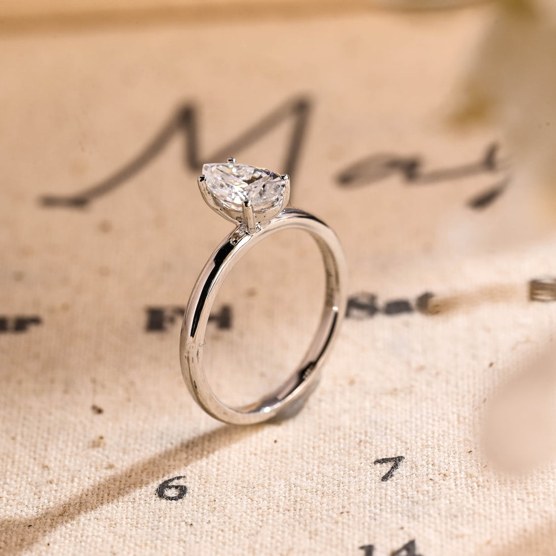 1.0-3.0 CT Pear CVD Diamond Solitaire Engagement Ring