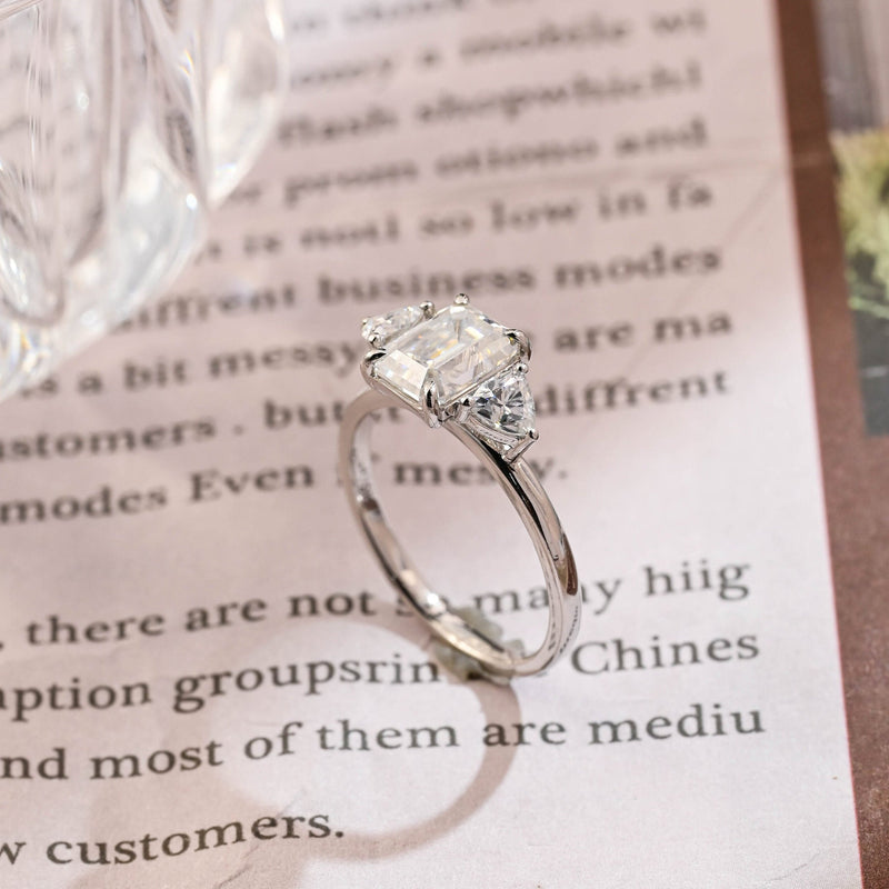 1.0-3.0 CT Emerald  CVD Diamond Three Stone Style Engagement Ring