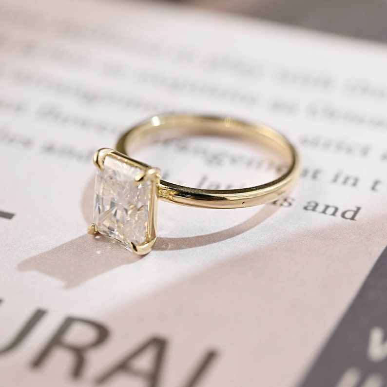 1.0-3.0 CT Radiant CVD Diamond Solitaire Engagement Ring