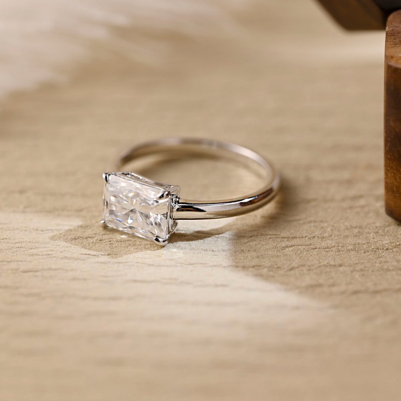 1.0 - 3.0 CT Radiant CVD Diamond Solitaire Engagement Ring