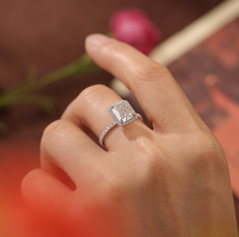 2.0-4.0 CT Radiant CVD Diamond halo Pave Setting Engagement Ring