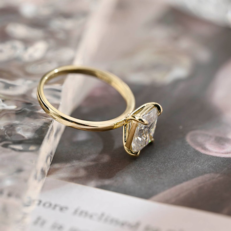 1.0-3.0 CT Radiant CVD Diamond Solitaire Engagement Ring