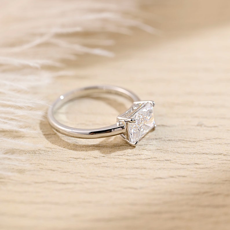1.0 - 3.0 CT Radiant CVD Diamond Solitaire Engagement Ring
