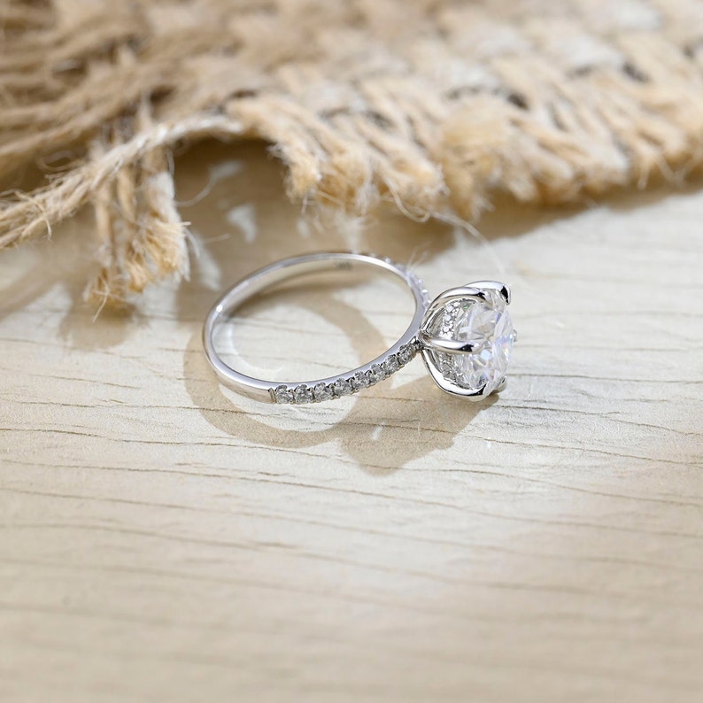 1.0-3.0 CT Round  CVD Diamond Hidden Halo Pave Setting Engagement Ring