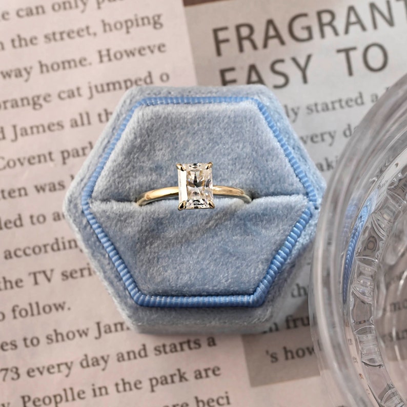 1.0-3.0 CT Radiant CVD Diamond Solitaire Engagement Ring