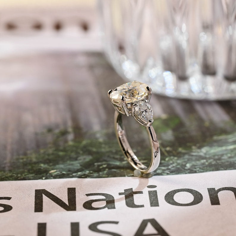 1.0-3.0 CT Oval CVD Diamond Three stone style Engagement Ring