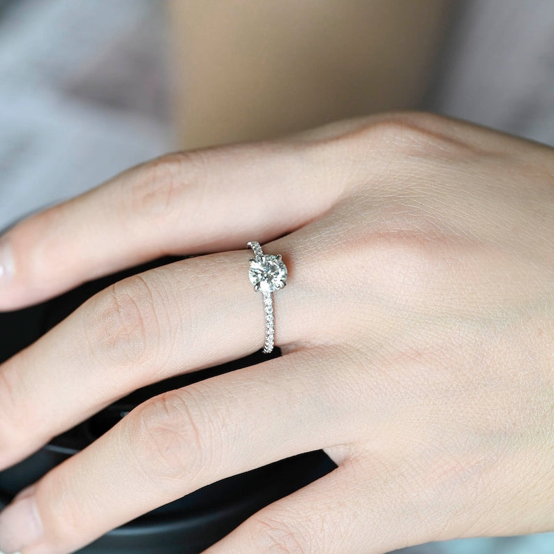 1.0-3.0 CT Round CVD Diamond Hidden Halo Pave Setting Engagement Ring