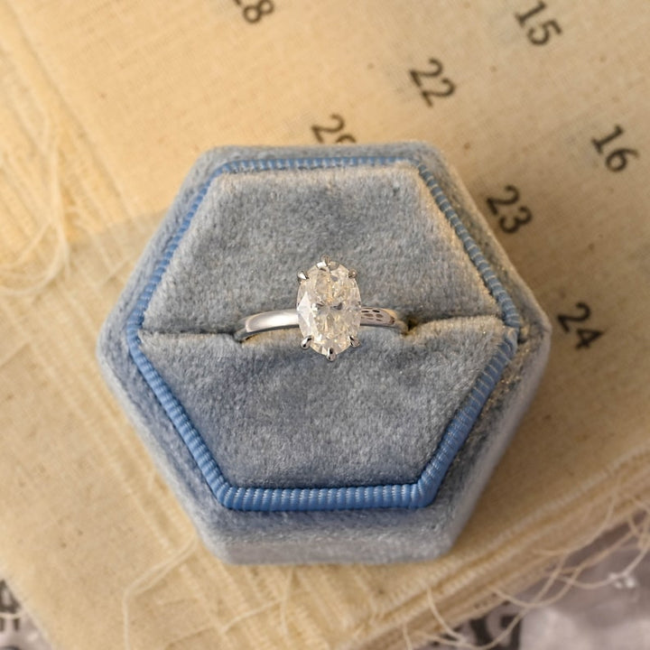 1.0-3.0 CT Oval CVD Diamond Solitaire Engagement Ring