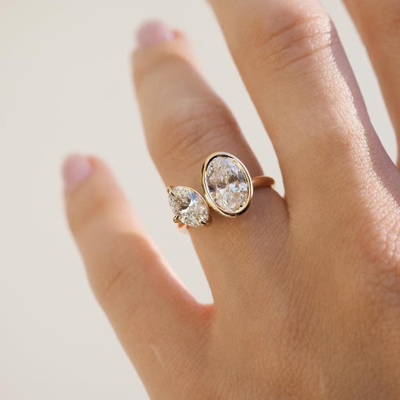 2.0CT-4.0CT Oval Cut Moissanite Bezel Set Two Stone Diamond Ring