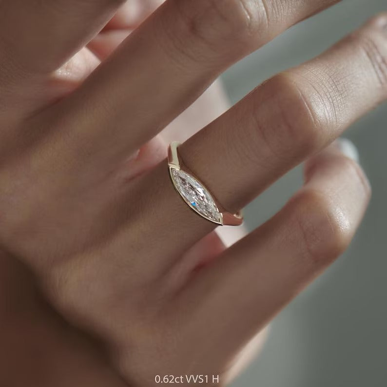 1.0CT-2.0CT East West Marquise Cut Moissanite Diamond Engagement Ring