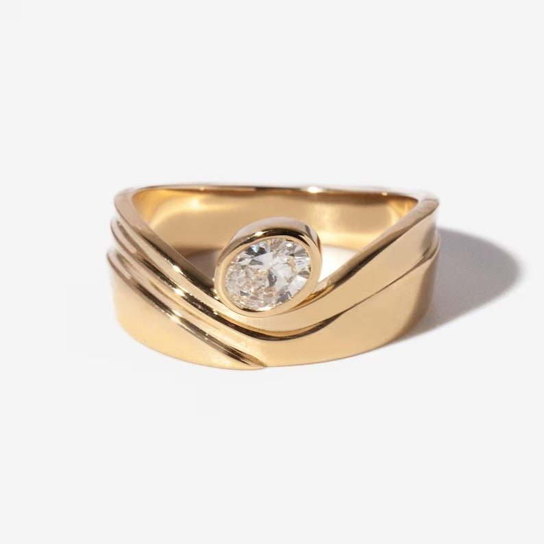 0.50CT-1.50CT Unique Oval Cut Moissanite Wave Design Diamond Ring