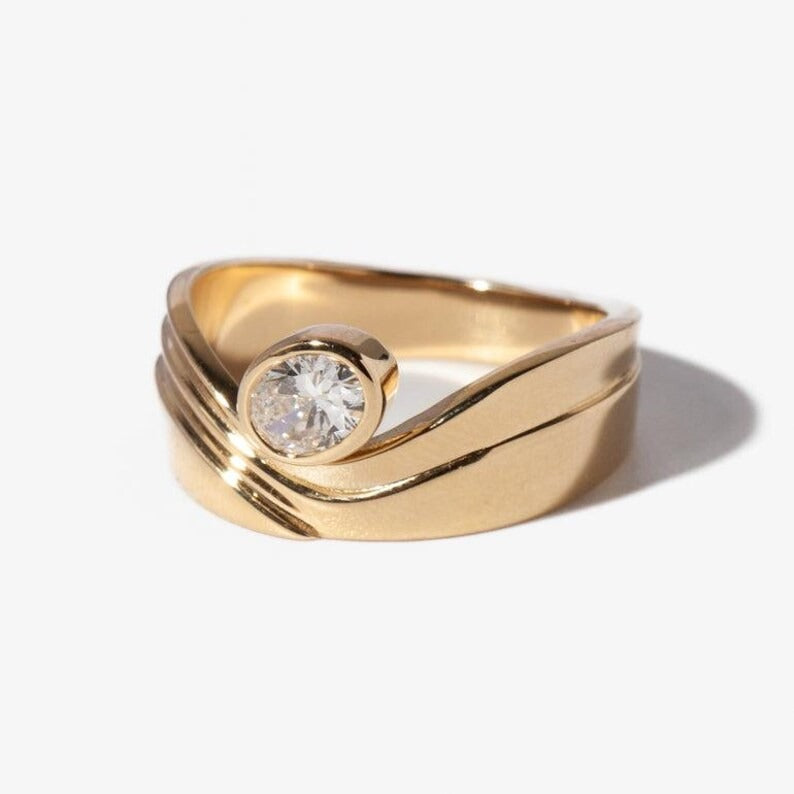 0.50CT-1.50CT Unique Oval Cut Moissanite Wave Design Diamond Ring