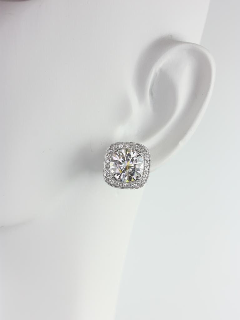 4ct Moissanite Diamonds Cushion Halo Stud Earrings