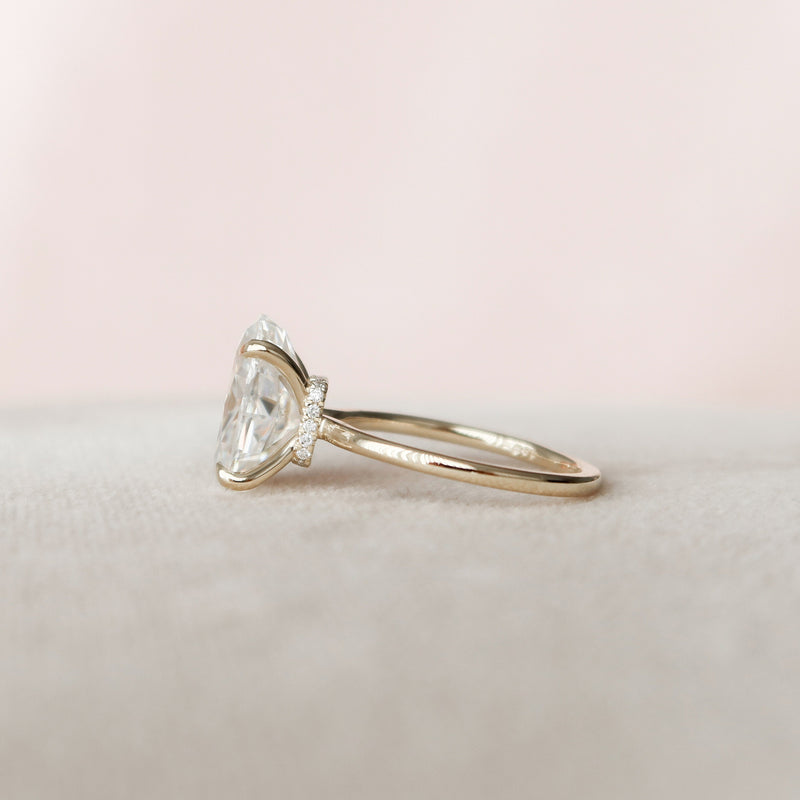 4.05 CT Oval Moissanite Solitaire Hidden Halo Setting Engagement Ring