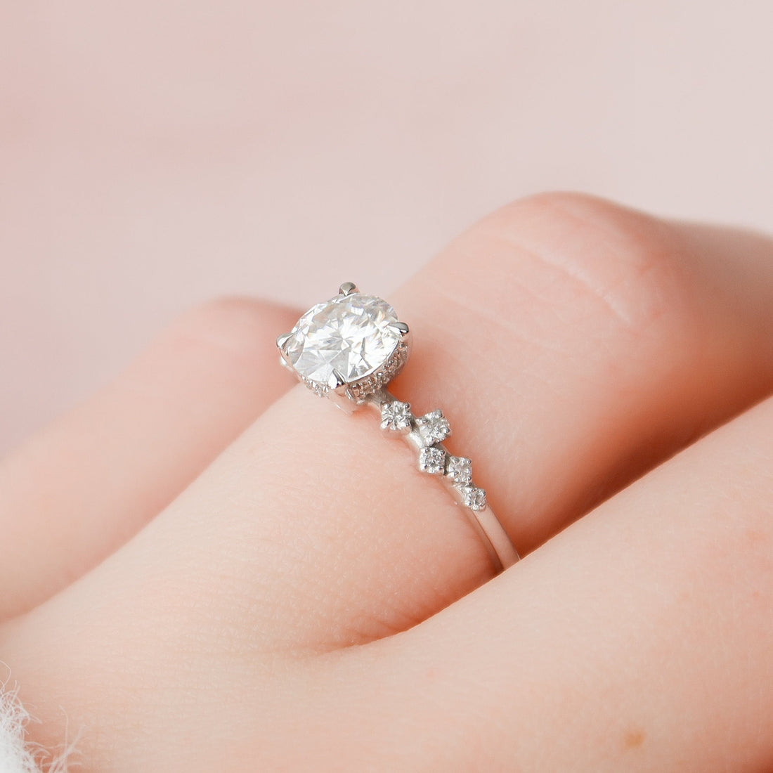 1.0CT Round Cut Moissanite Cluster Style Pave Diamond Engagement Ring