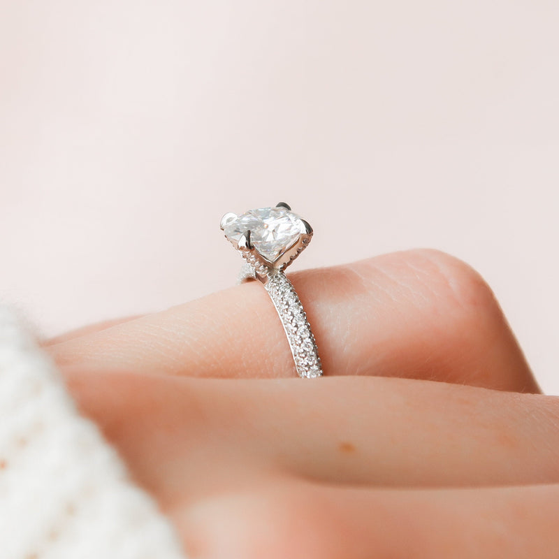 1.50CT Round Cut Moissanite Pave Setting Diamond Engagement Ring