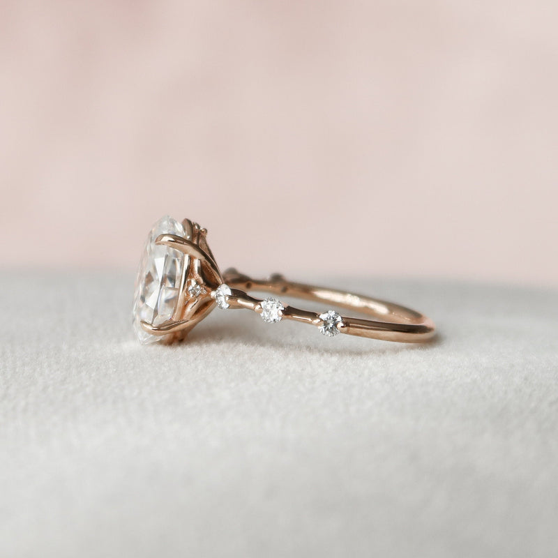 2.0CT Oval Cut Moissanite Solitaire Dainty Style Diamond Engagement Ring