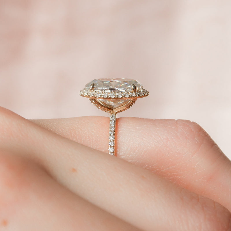 5.21 CT Oval Moissanite Halo Pave Setting Diamond Engagement Ring