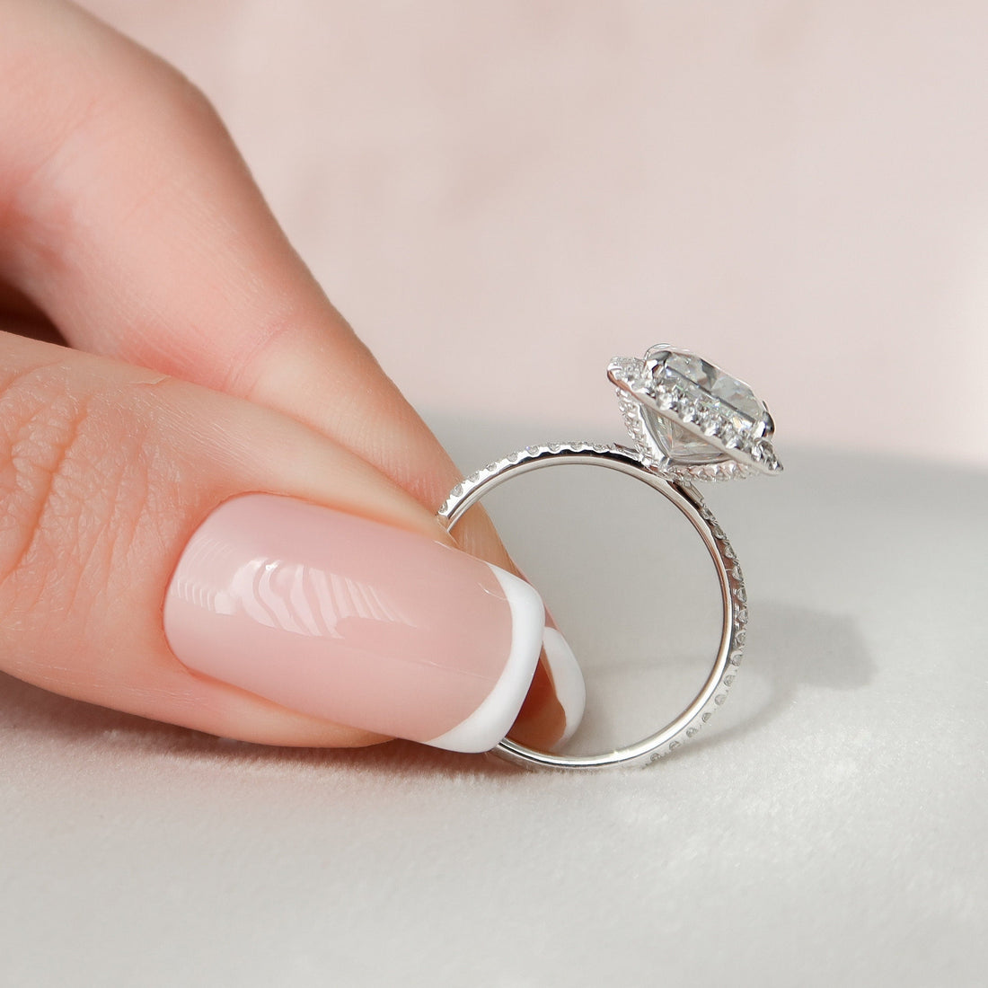 5.0CT Radiant Moissanite Halo Pave Setting Engagement Ring