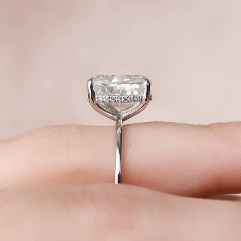 6.0CT Elongated Cushion Moissanite Solitaire Hidden Halo Setting Engagement Ring