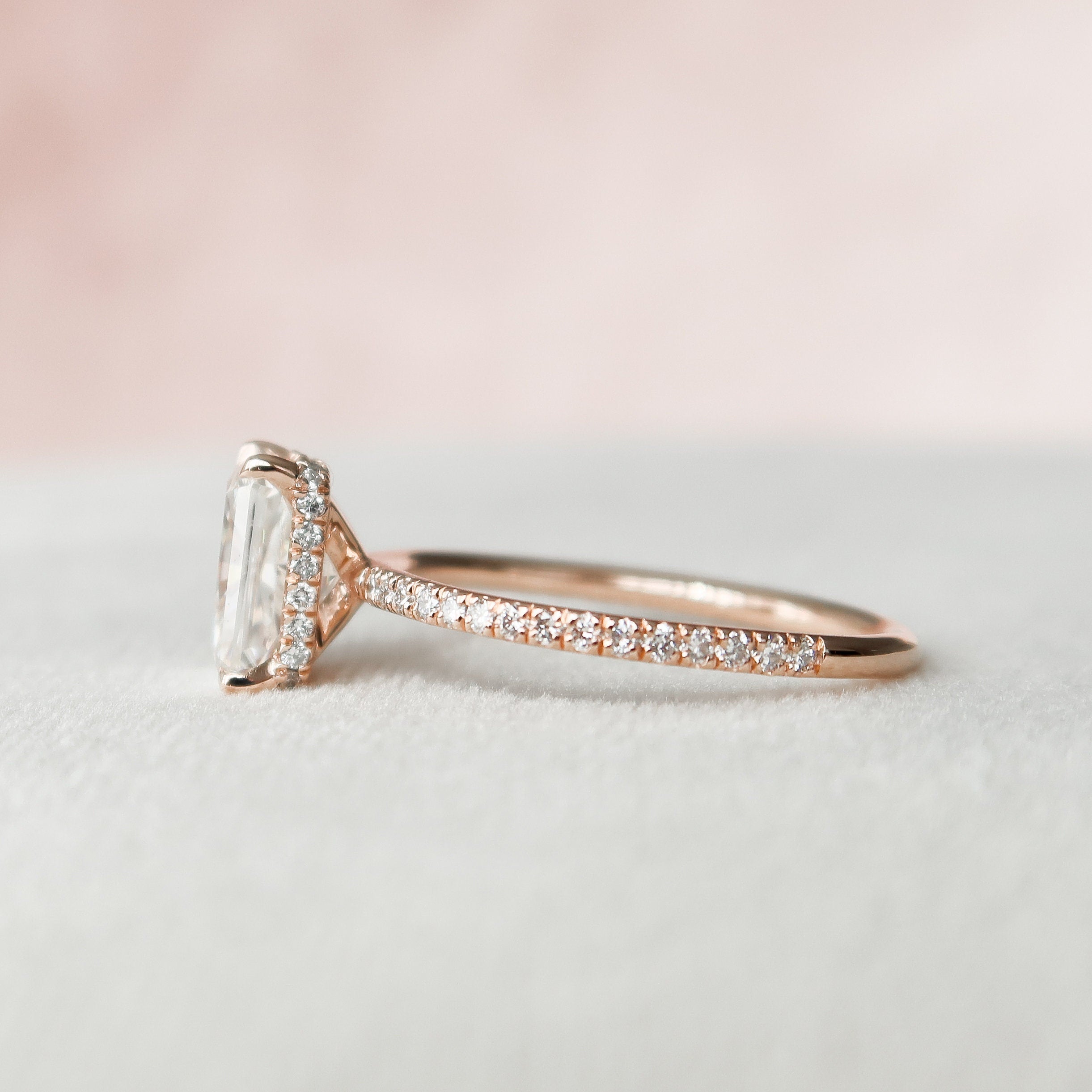 2.0CT Radiant Moissanite Hidden Halo Pave Setting Diamond Engagement Ring