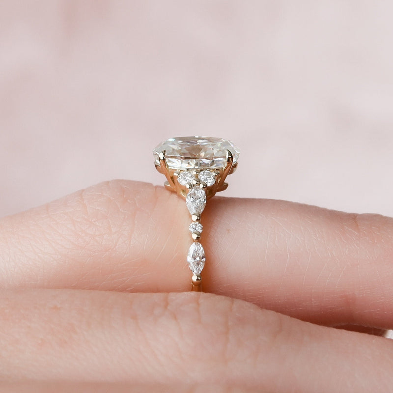 2.35 CT Oval Cut Moissanite Cluster Diamond Engagement Ring
