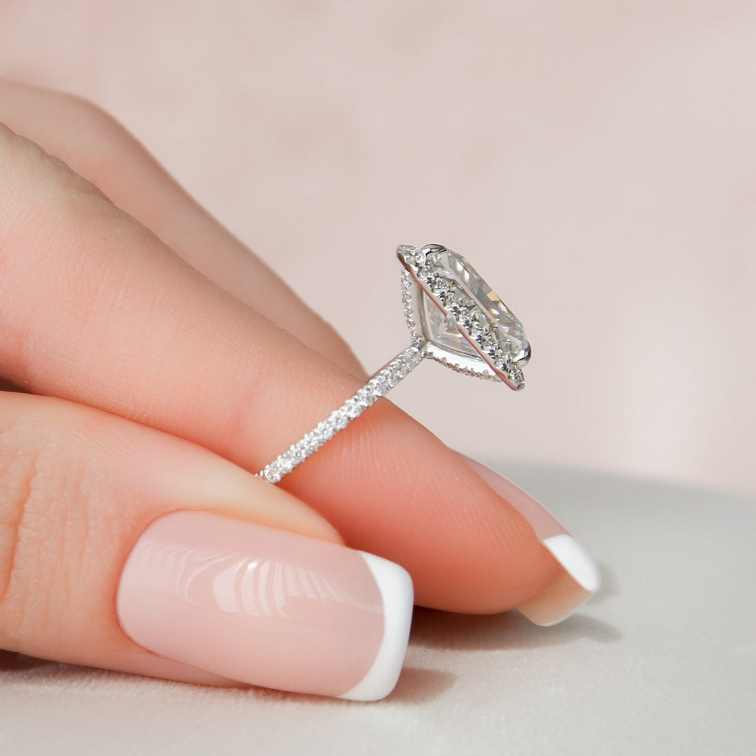 5.0CT Radiant Moissanite Halo Pave Setting Engagement Ring