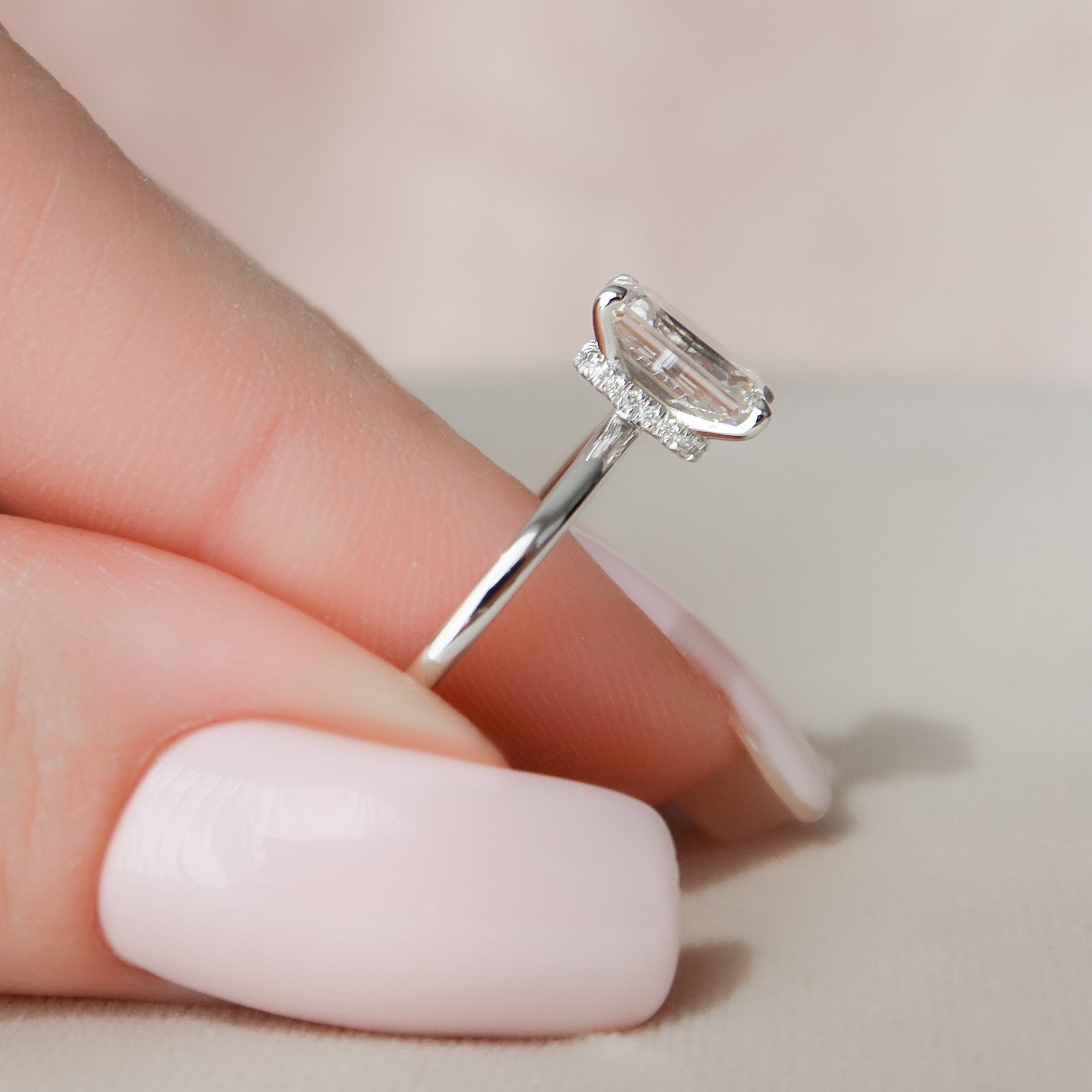 2.0CT Emerald Moissanite Solitaire Engagement Ring With Hidden Halo Setting