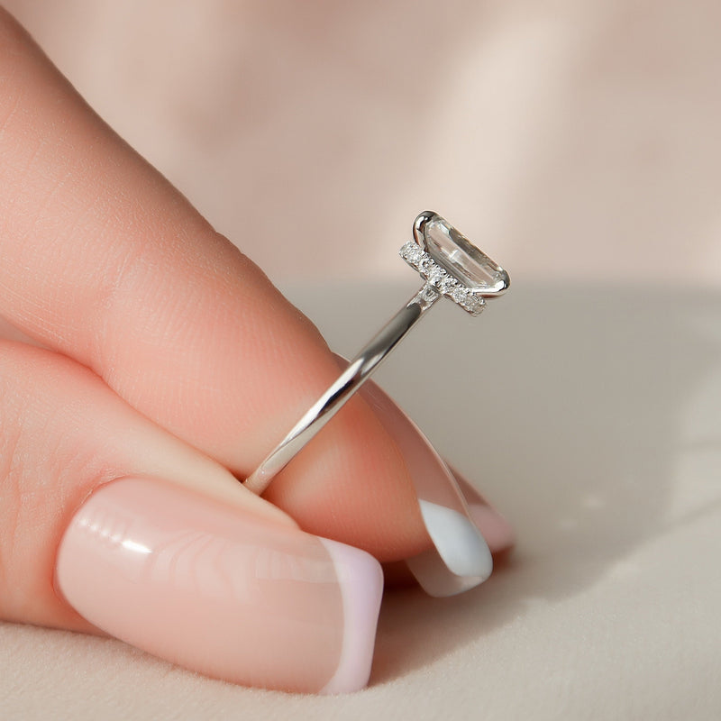 1.60CT Emerald Cut Solitaire Style Moissanite Diamond Engagement Ring