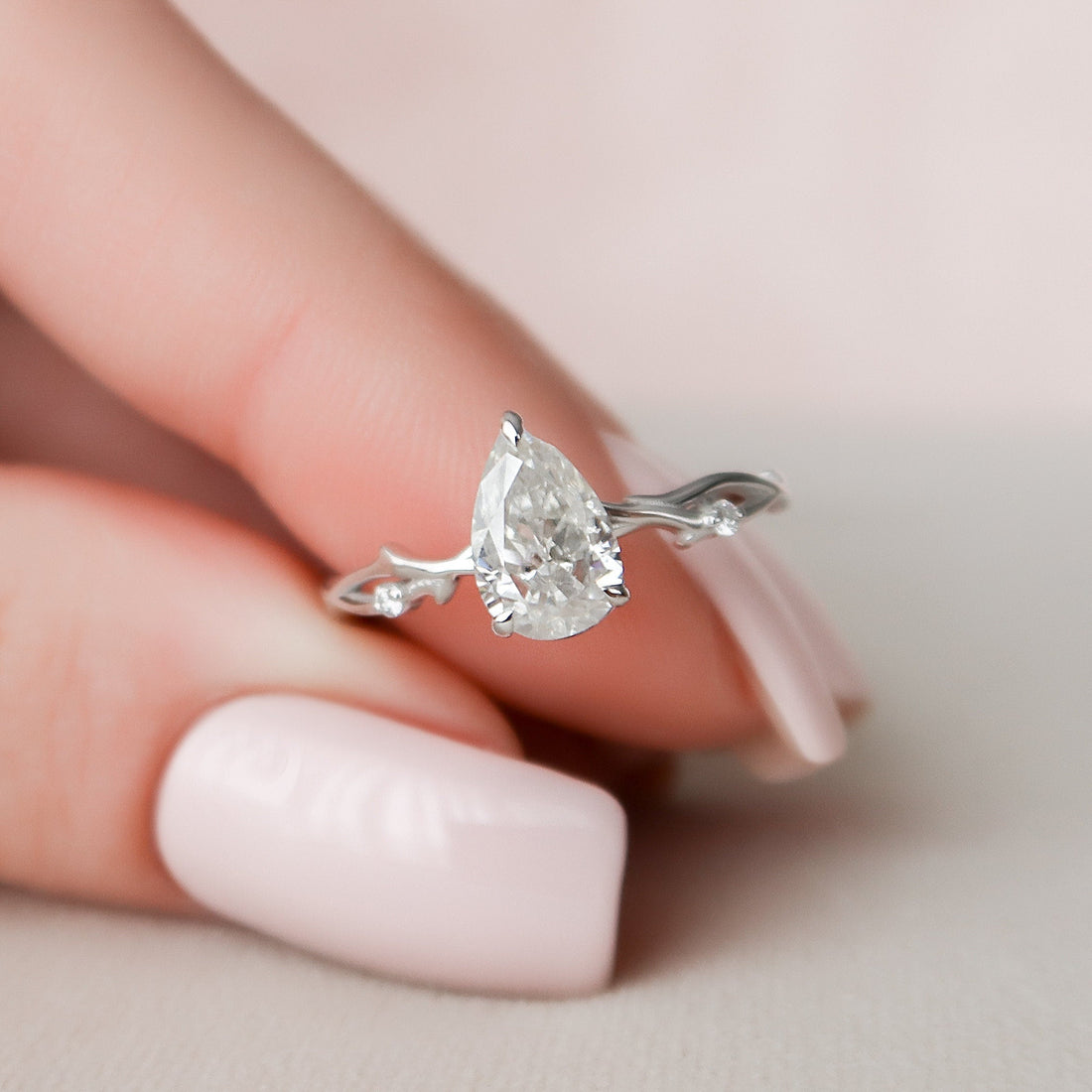 1.0CT Pear Cut Nature Inspired Moissanite Diamond Engagement Ring