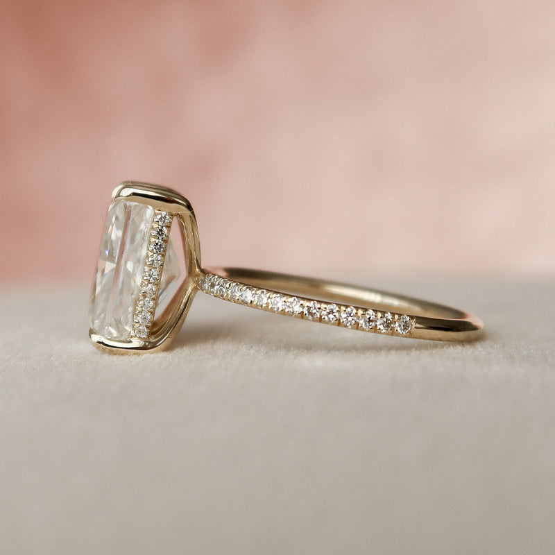 5.0CT Radiant Moissanite Hidden Halo Pave Setting Engagement Ring