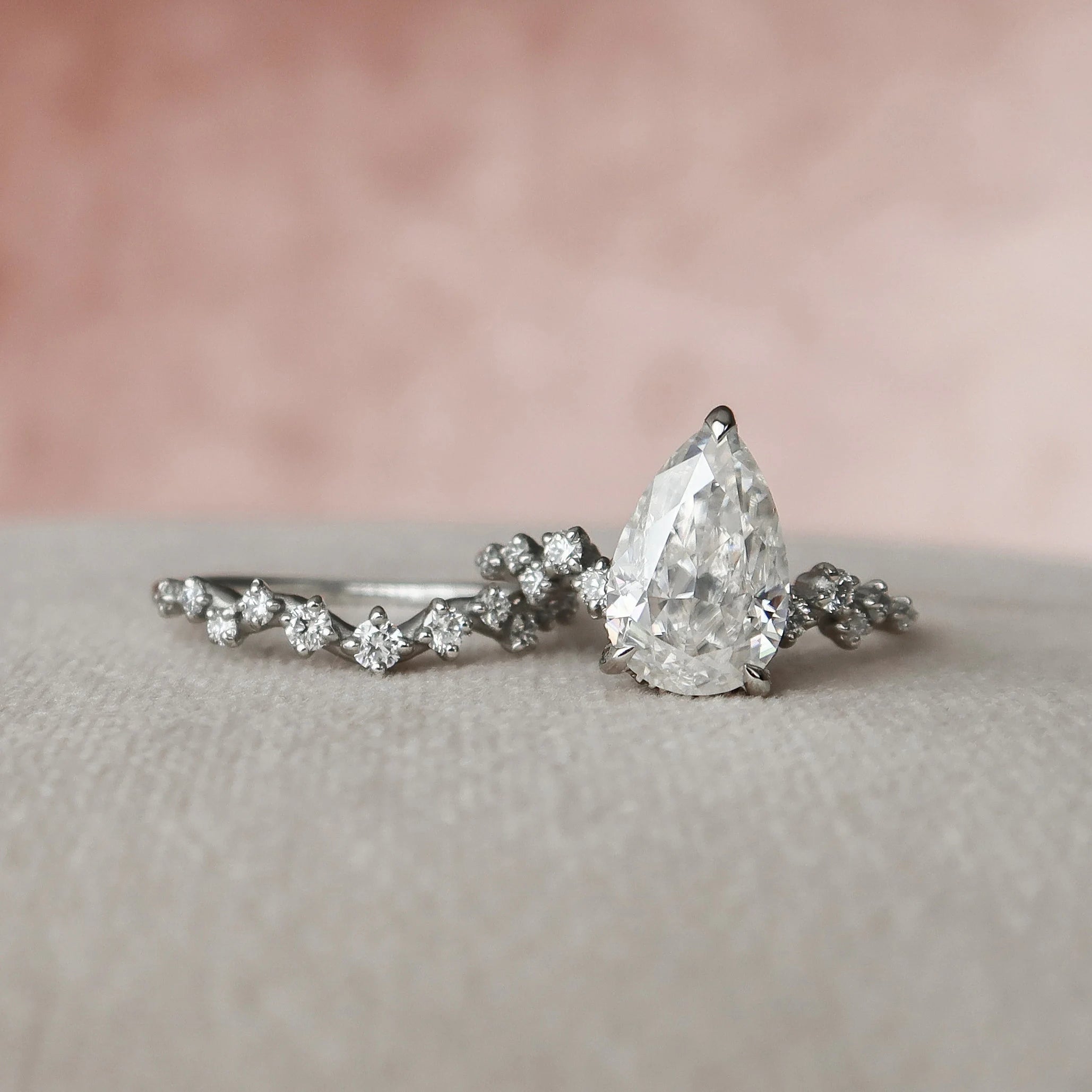 2.0CT Pear Cut Moissanite Hidden Halo Bridal Ring Set