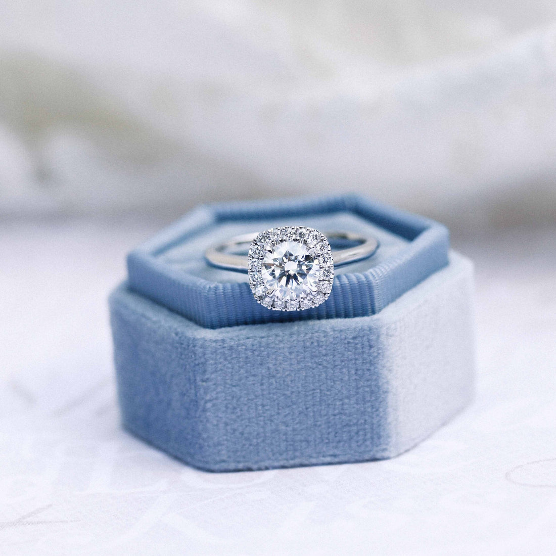 1.75CT Round Brilliant Cut Moissanite Halo Engagement Ring