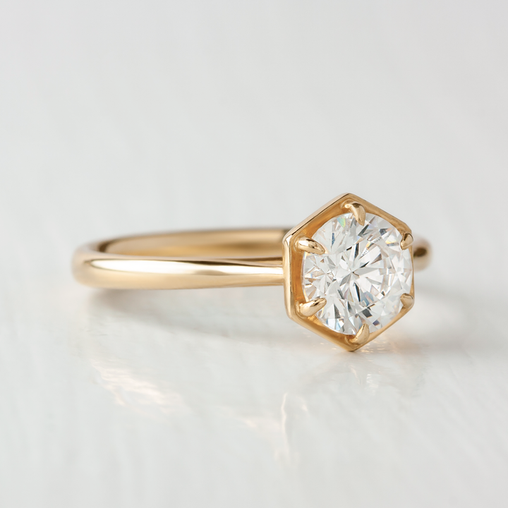 1.0CT Round Cut Hexagon Style Solitaire Moissanite Engagement Ring