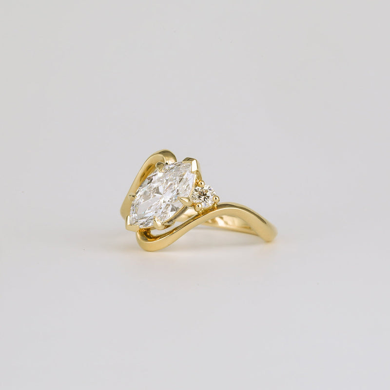 1.50CT-2.50CT Marquise Cut Diamond Unique Curved Engagement Ring