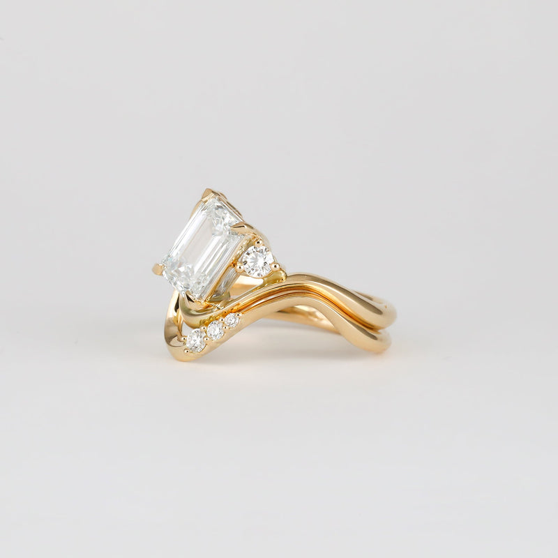 1.50CT-2.50CT Emerald Cut Moissanite Diamond Antique Engagement Ring