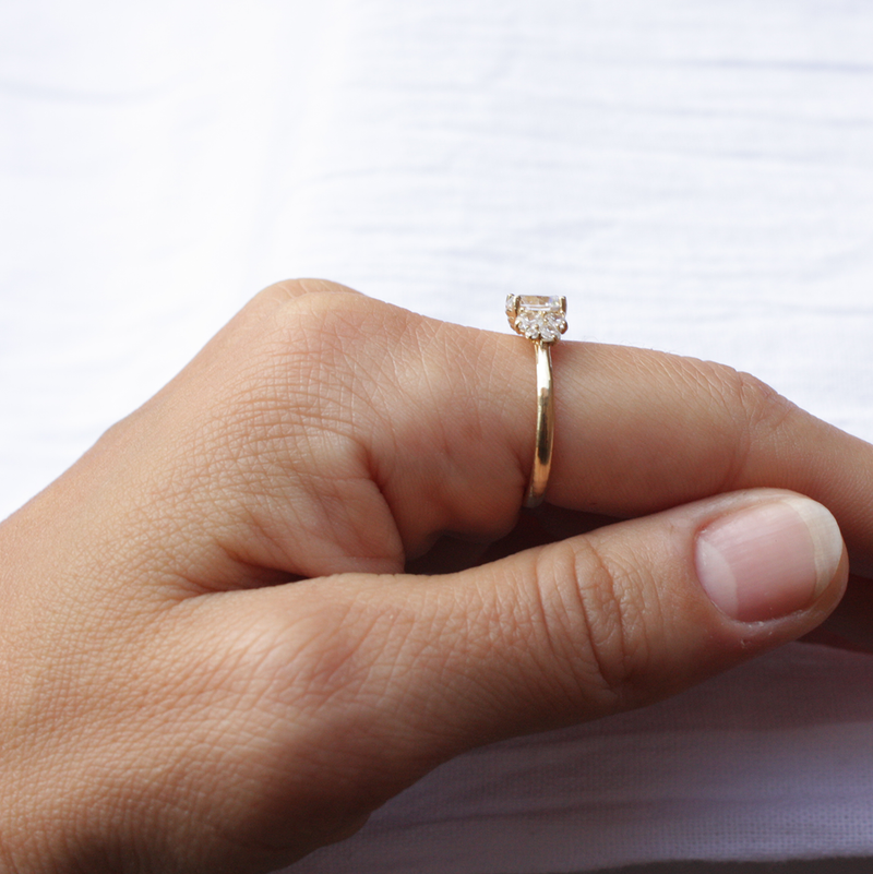 1.0CT Round Cut Cluster Style Moissanite Engagement Ring